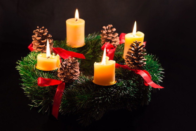 Advent Wreath by Theo Crazzolara (CC)